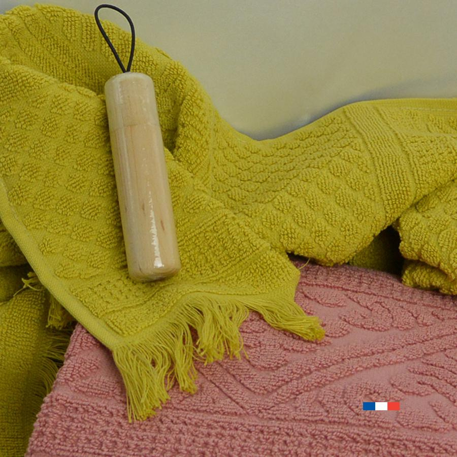 bois-parfume-feuilles-de-the-sans-emballage