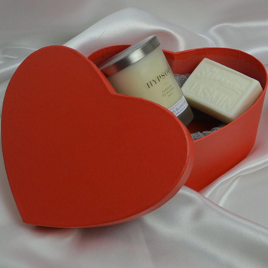boite-cadeau-zoe-fleurs-blanches-jasmin
