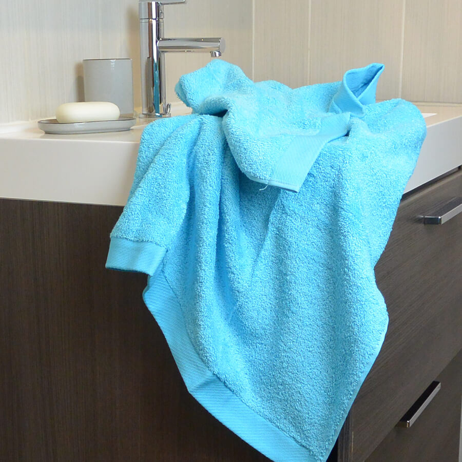drap-douche-alba-turquoise-lavabo
