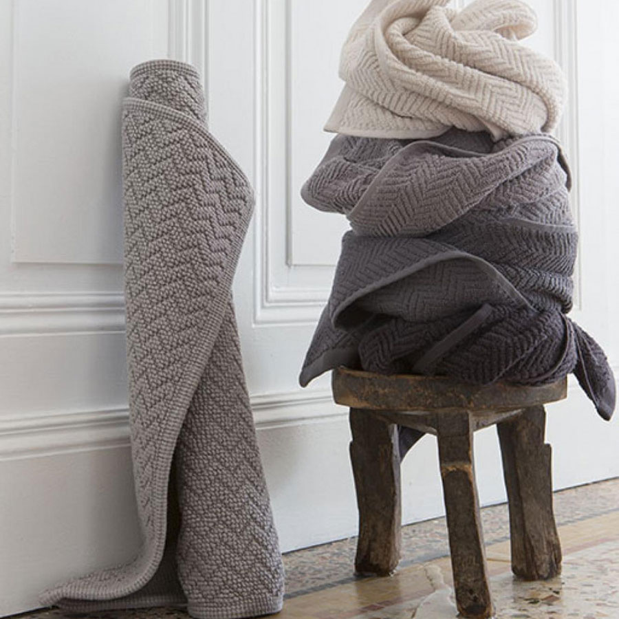tapis-bain-bernardo-vison
